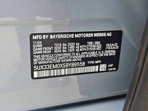 Used 2025 BMW X7 M60i AWD/4WD image 24