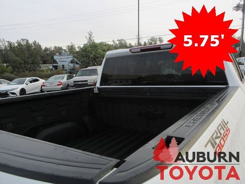 Used 2024 Chevrolet Silverado 1500 LT Trail Boss w/ Protection Package image 9