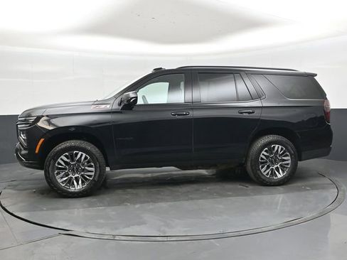 Used 2025 Chevrolet Tahoe Z71 AWD/4WD image 6