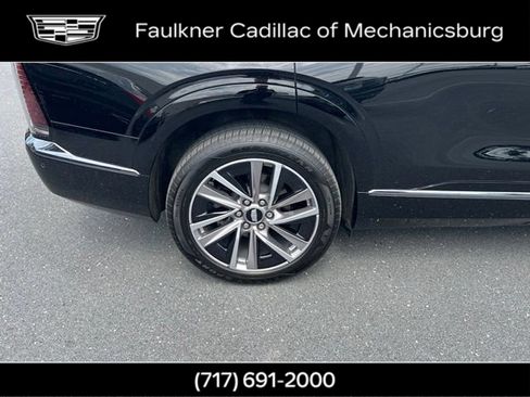 Certified 2026 Cadillac Vistiq Sport w/ LPO, Floor Liner Package AWD/4WD image 34