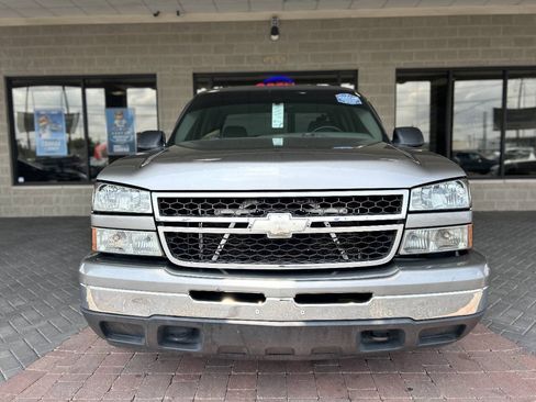 Used 2006 Chevrolet Silverado 1500 LT w/ Light Duty Power Package RWD image 25