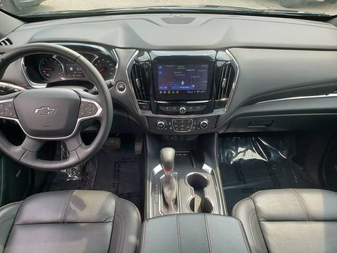 Used 2023 Chevrolet Traverse RS w/ LPO, Floor Liner Package AWD/4WD image 15