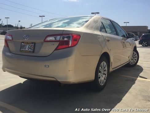 Used 2012 Toyota Camry LE image 6