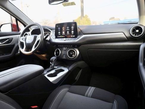 Certified 2023 Chevrolet Blazer LT w/ Convenience Package image 38