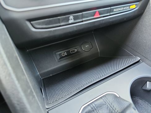 Used 2018 Volkswagen Atlas SE FWD image 20