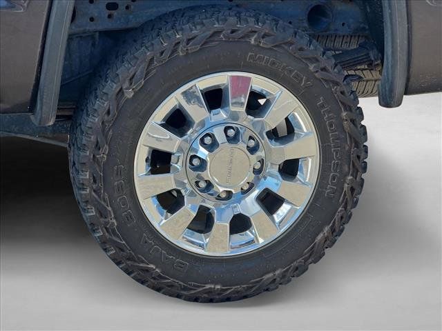 Used 2016 GMC Sierra 2500 Denali w/ Duramax Plus Package AWD/4WD image 12