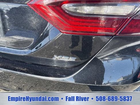 Used 2024 Toyota Camry XSE FWD image 5