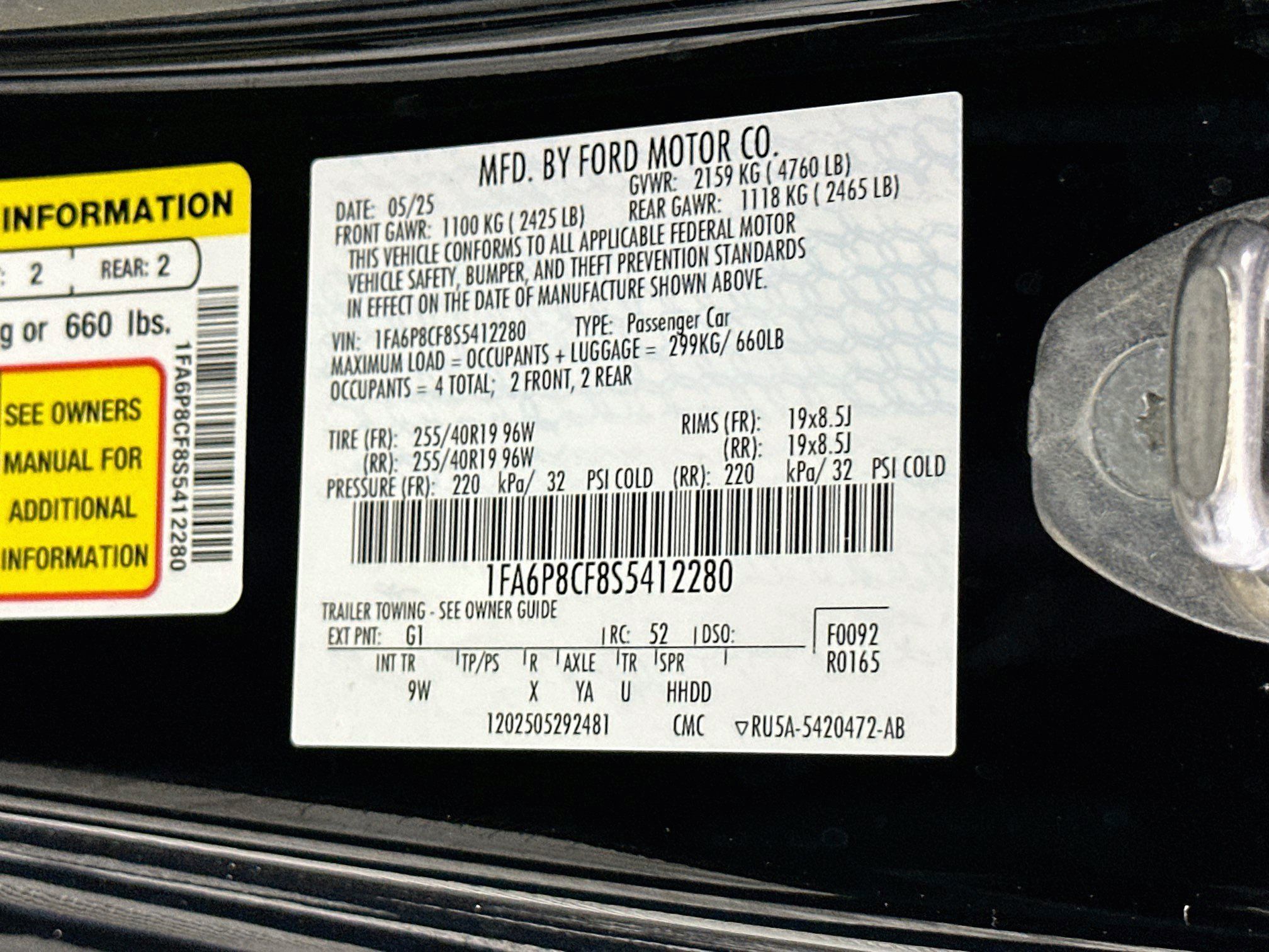 Used 2025 Ford Mustang GT Premium RWD image 12