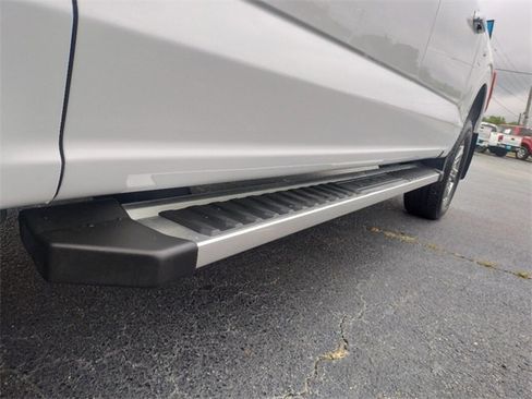 Used 2022 Ford F150 XLT w/ XTR Package image 12