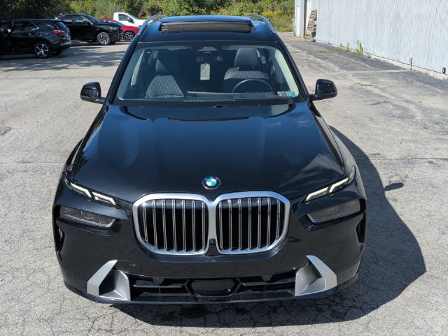 Used 2025 BMW X7 xDrive40i AWD/4WD image 30