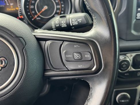 Used 2021 Jeep Wrangler Unlimited Sport image 28