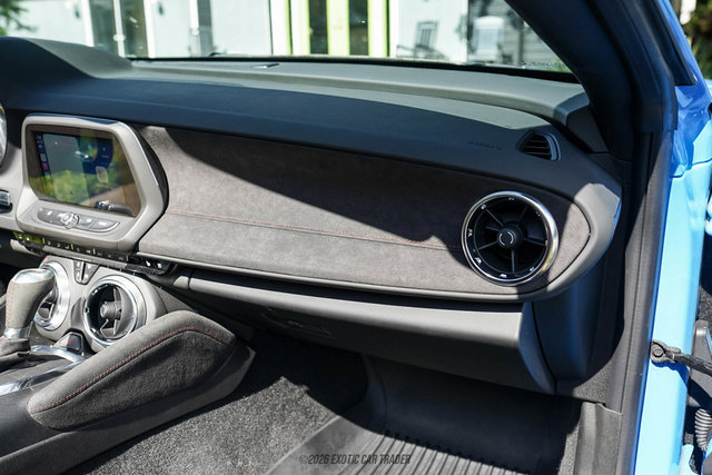 Used 2022 Chevrolet Camaro ZL1 RWD image 68