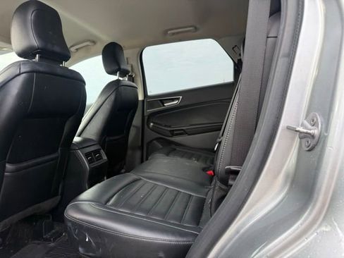 Used 2022 Ford Edge SEL w/ Convenience Package AWD/4WD image 16
