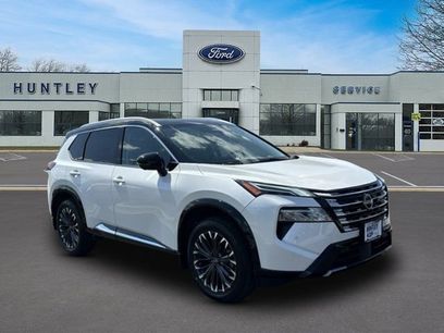 Used 2024 Nissan Rogue Platinum w/ Platinum Premium Package