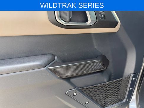 Used 2024 Ford Bronco Wildtrak AWD/4WD image 5