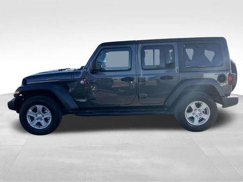 Used 2021 Jeep Wrangler Unlimited Sport image 4