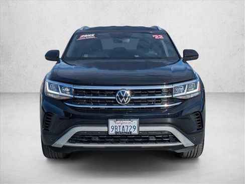Used 2022 Volkswagen Atlas Cross Sport SE AWD/4WD image 2