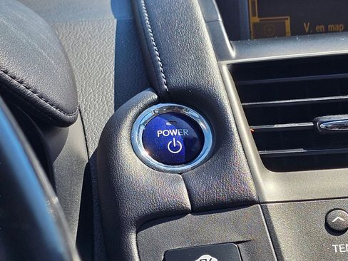 Used 2010 Lexus HS 250h Premium image 11