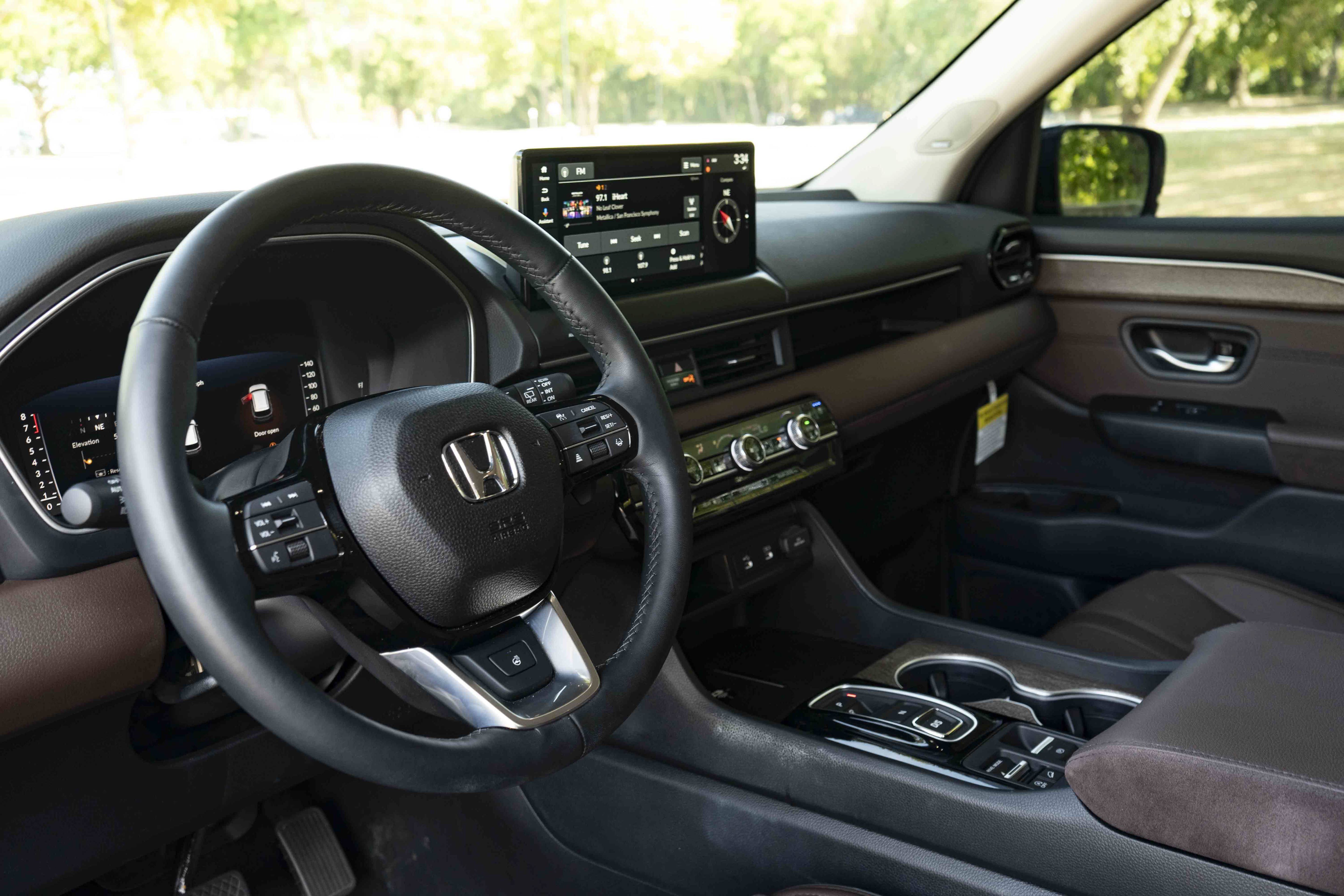 Used 2026 Honda Pilot Elite image 16