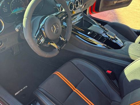 Used 2021 Mercedes-Benz AMG GT Black Series image 11
