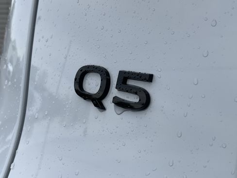 Certified 2025 Audi Q5 Premium Plus w/ Premium Plus image 20