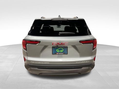 Certified 2026 GMC Terrain Elevation w/ Elevation Premium Package AWD/4WD image 8