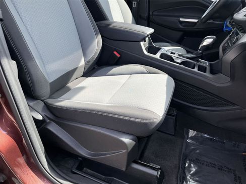 Used 2018 Ford Escape SE AWD/4WD image 19