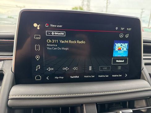 Used 2023 GMC Yukon SLT image 25