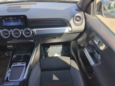 Certified 2025 Mercedes-Benz GLB 250 image 15