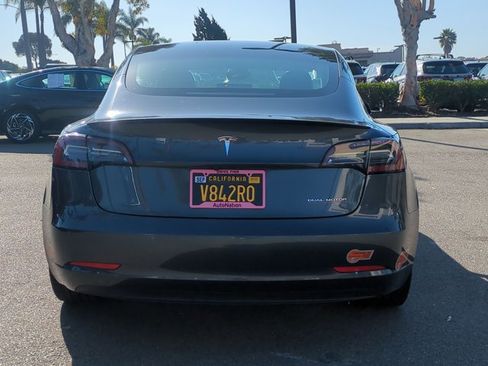 Used 2019 Tesla Model 3 Performance image 7