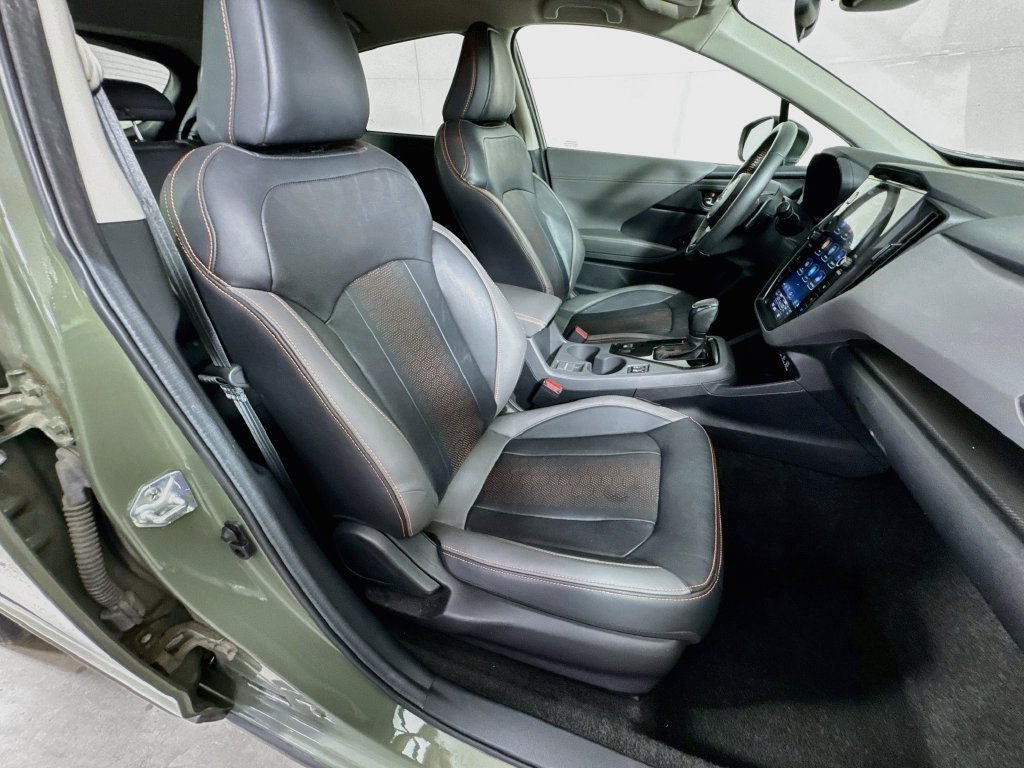 Used 2024 Subaru Crosstrek 2.5i Limited AWD/4WD image 33