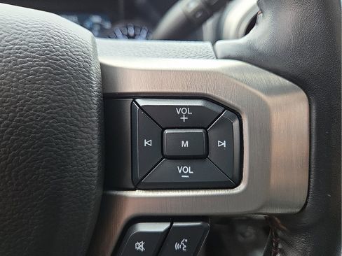 Used 2022 Ford F350 Platinum w/ Tremor Off-Road Package image 18