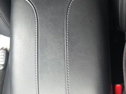 Used 2017 Nissan Rogue SV w/ SV Premium Package image 35