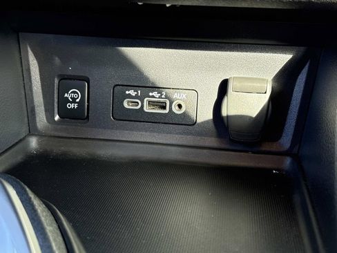 Certified 2024 Nissan Sentra SV image 26