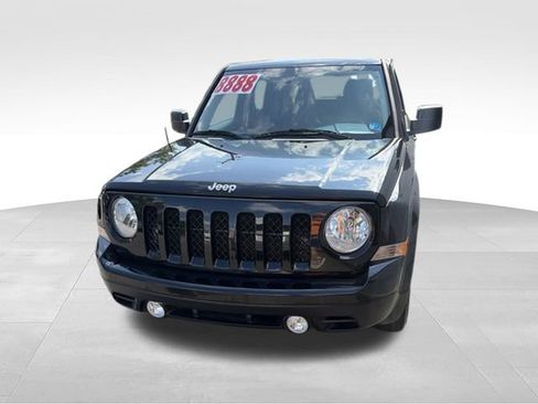 Used 2017 Jeep Patriot Sport w/ Power Value Group FWD image 29