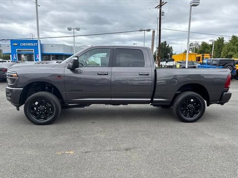 Used 2025 RAM 2500 Laramie w/ Night Edition AWD/4WD image 2