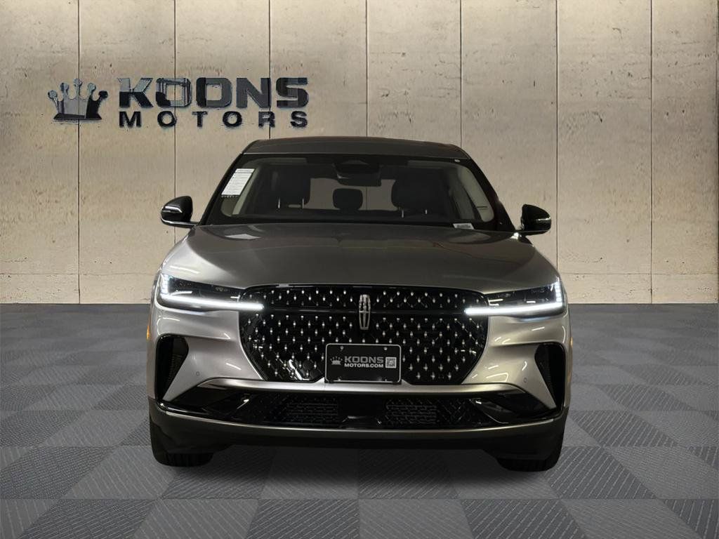 New 2026 Lincoln Nautilus Premier AWD/4WD image 3