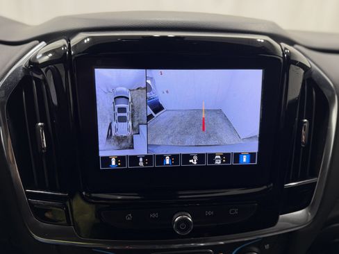 Used 2023 Chevrolet Traverse Premier w/ Redline Edition image 19
