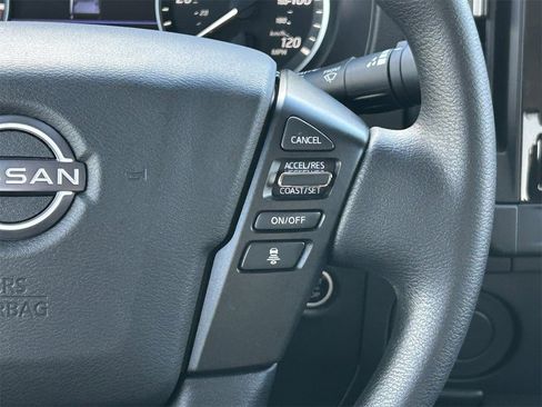 Certified 2025 Nissan Frontier S image 25