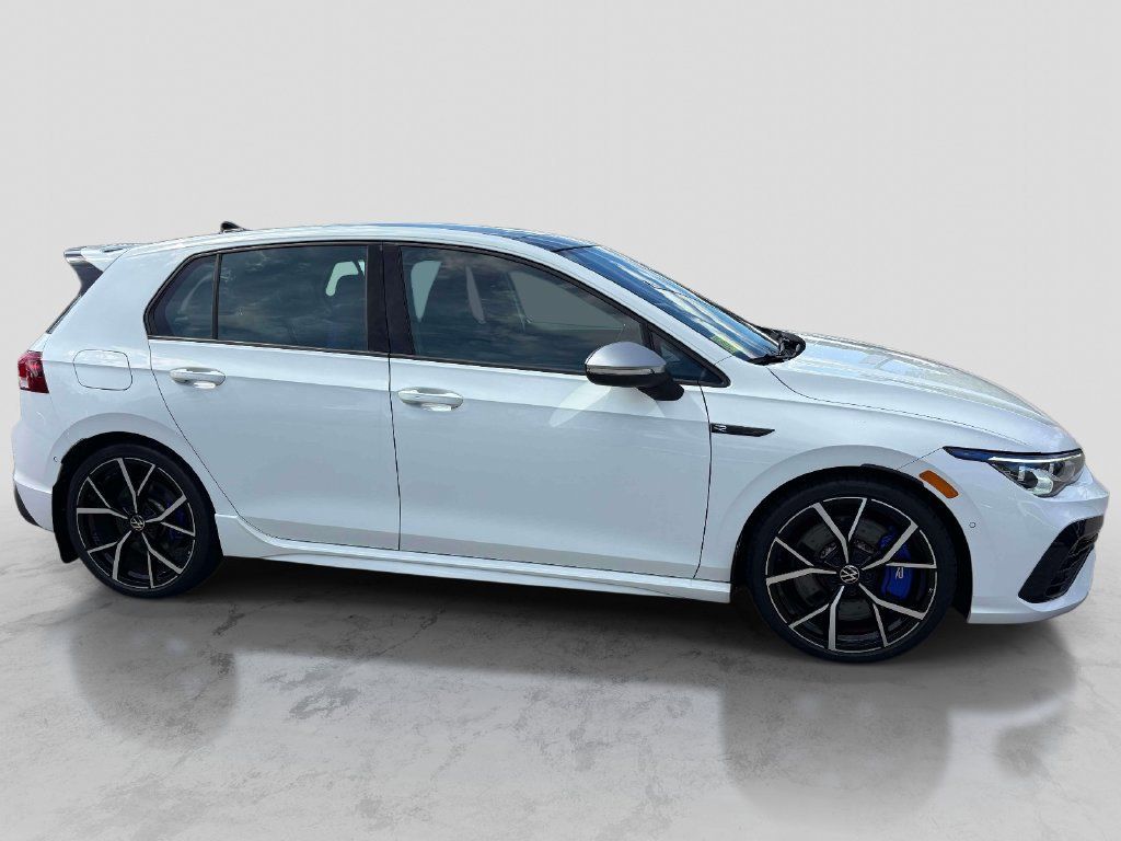 Used 2022 Volkswagen Golf R AWD/4WD image 6