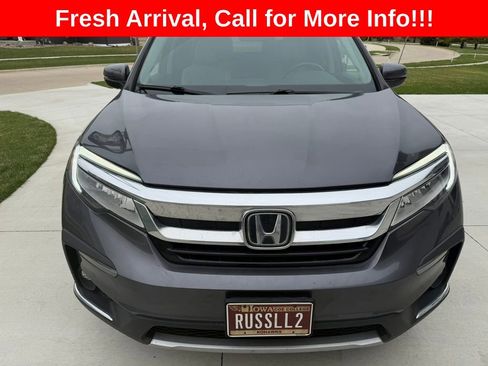 Used 2019 Honda Pilot Elite image 2