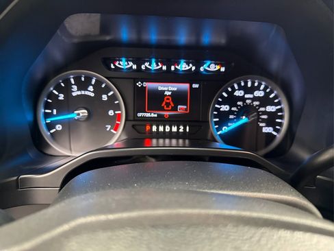 Used 2017 Ford F250 XLT w/ XLT Premium Package image 20