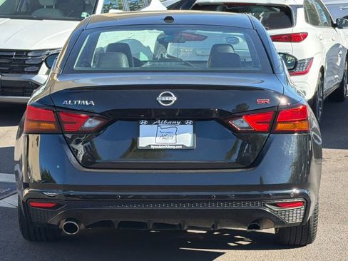 Used 2024 Nissan Altima 2.5 SR FWD image 5