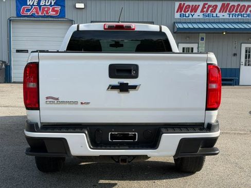 Used 2020 Chevrolet Colorado W/T w/ WT Convenience Package AWD/4WD image 6