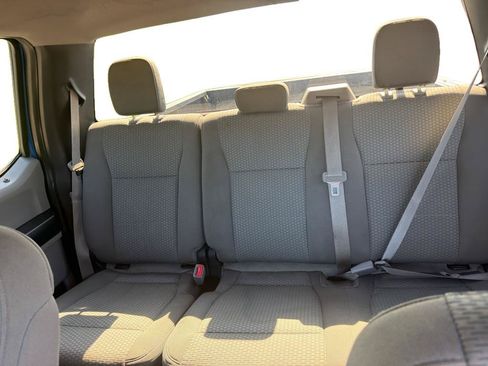 Used 2017 Ford F150 XLT AWD/4WD image 7