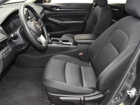 Certified 2022 Nissan Altima 2.5 S FWD image 12