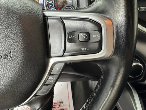 Used 2022 RAM 1500 Big Horn AWD/4WD image 16