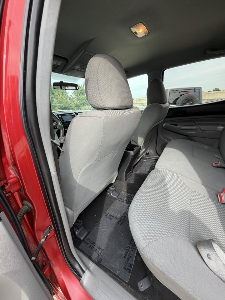 Used 2014 Toyota Tacoma PreRunner w/ Convenience Package RWD image 22