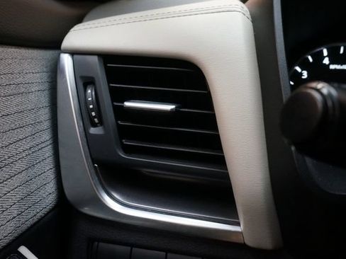 Certified 2023 Nissan Rogue SV AWD/4WD image 27