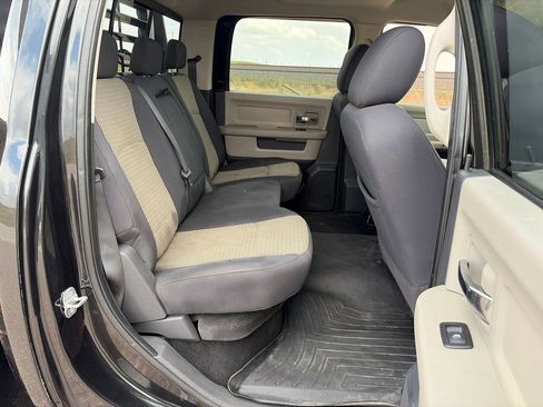 Used 2010 Dodge Ram 2500 Truck SLT w/ Luxury Group AWD/4WD image 17